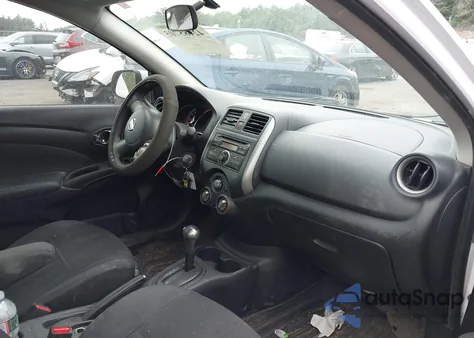 2013 Nissan Versa 1.6 Sv z USA, uszkodzony, nr VIN 3N1CN7APXDL870322